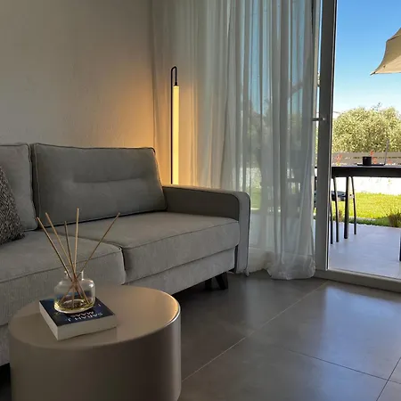 Apartament Jason Holidays *