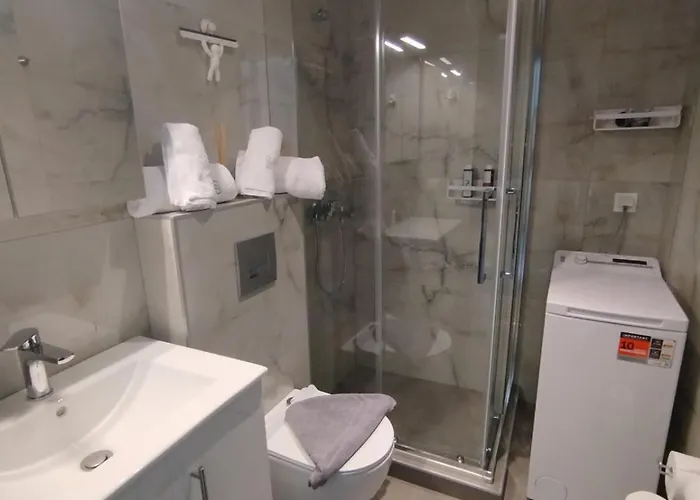 Jason Holidays Daire